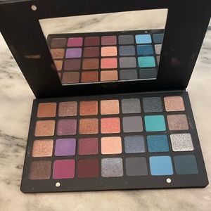 Like New Natasha Denona #28 Eyeshadow Palette